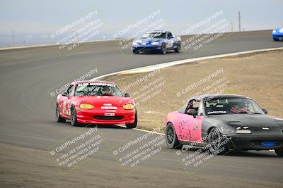 media/Jan-26-2025-CalClub SCCA (Sun) [[cfcea7df88]]/Group 4/Race/